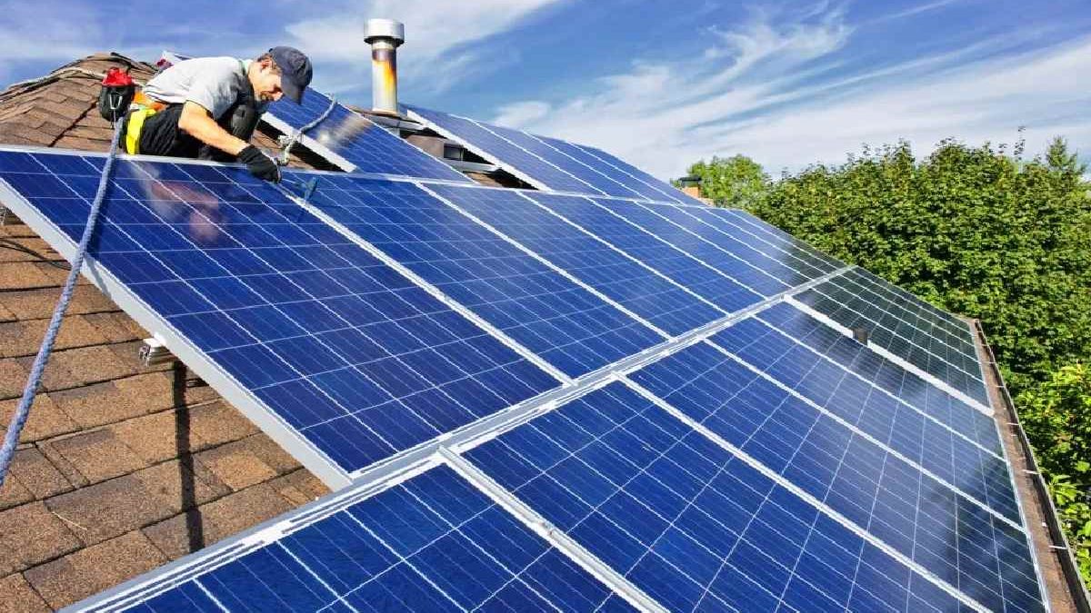 Understanding the Performance Metrics of Your Solar Panels