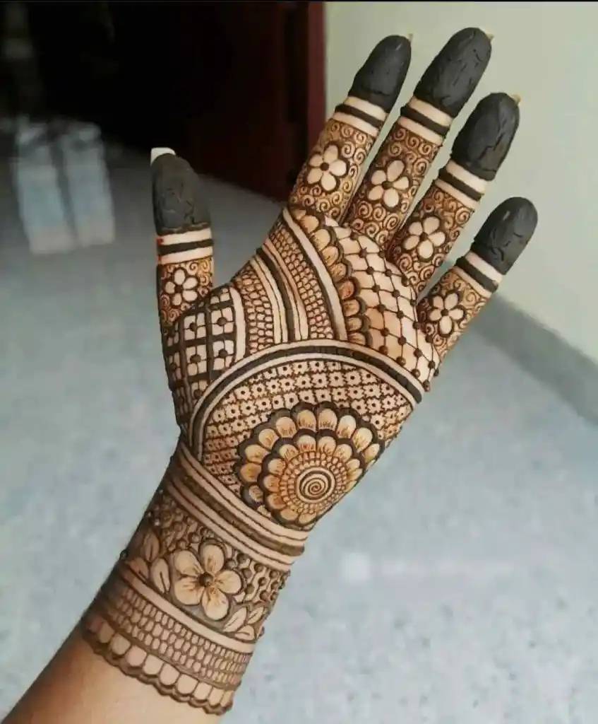 Stylish Indian Full Hand Mehndi Design